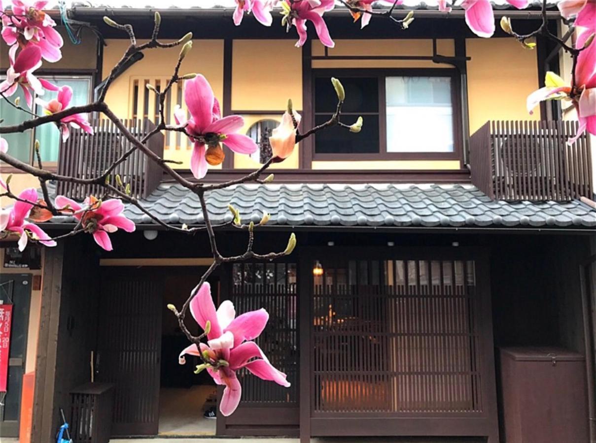 京町家の宿 三石 Kyoto Luaran gambar