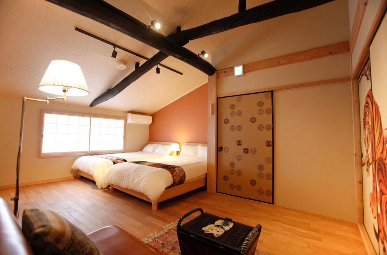 京町家の宿 三石 Kyoto Luaran gambar